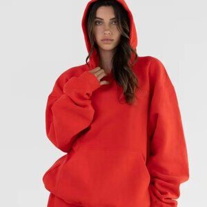 860. NWOT Comfrt Red Hooded Sweatshirt Size XL NEW